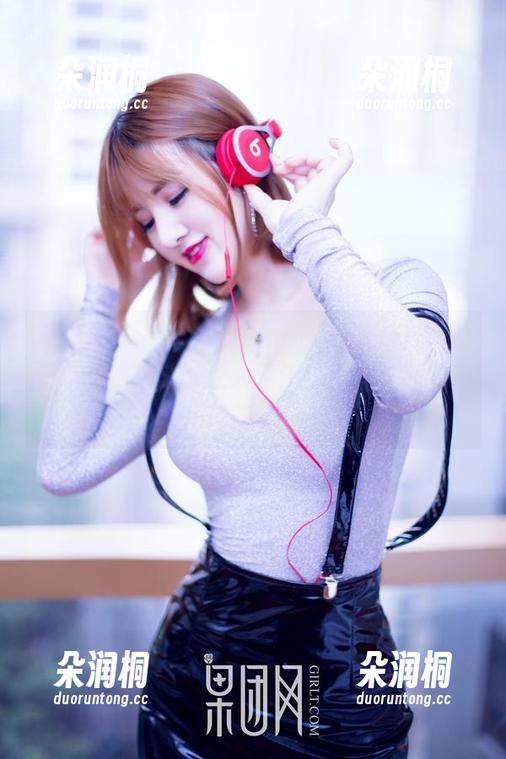 GIRLT果团网 - 莫雅淇的旗袍在线图集，怪不得照片总能让人流连，似乎隐藏着某种韵味。