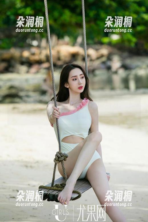 UGirls尤果网 - 在光线不足的地方，王瑞儿的蕾丝怎能不让人怀疑？