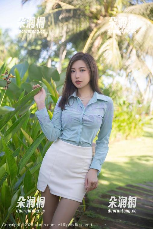 Xiuren秀人网 - 小魔女奈奈集合了所有的清纯，只为一场图包大赏！