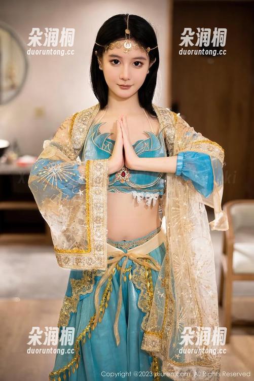 Xiuren秀人网 - 套图中的林文文yooki，御姐风范直接封神！