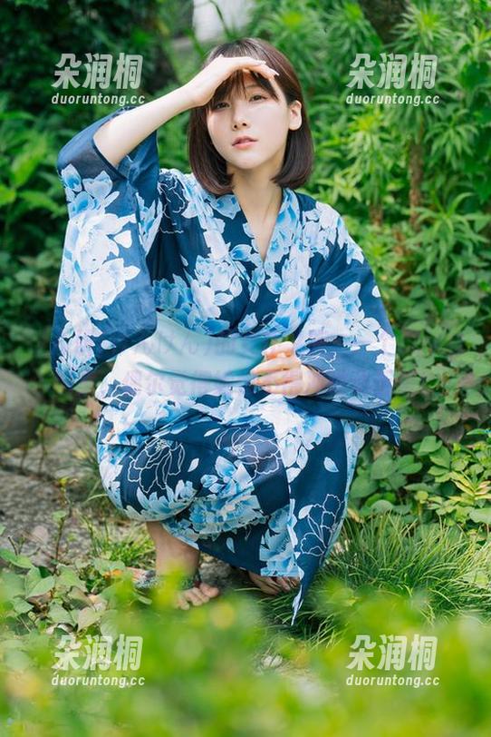 けん研(けんけん)的女仆之旅，一个cos的图集，偶尔觉得她恨不得冲进动画里！