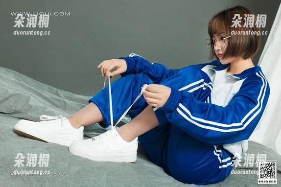 丽柜-xilly 丽柜 - xilly花嫁图包:别让小仙女等太久,快来分享她的婚礼秘籍!