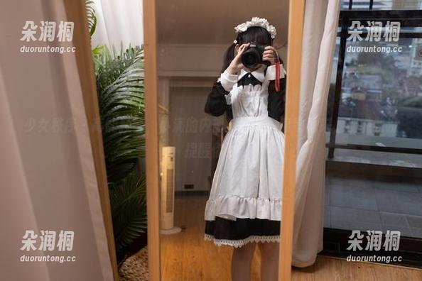 少女秩序 - 高能预警，小满的内部定制写真席卷而来，别说我没提醒你！