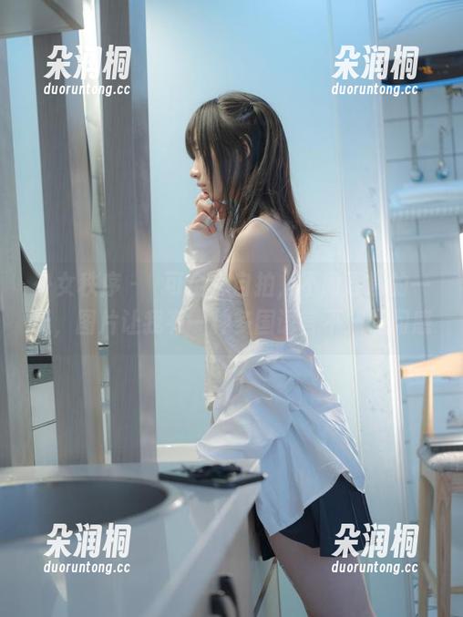 少女秩序 - 晞可全套自拍，不同寻常的一天，图片让我有一种多国语言不知发问感