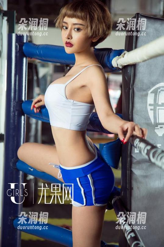 尤果网 - “花嫁”套图，我不求真爱，只求赵雪在婚纱里做出不小心摔倒的精彩表演！
