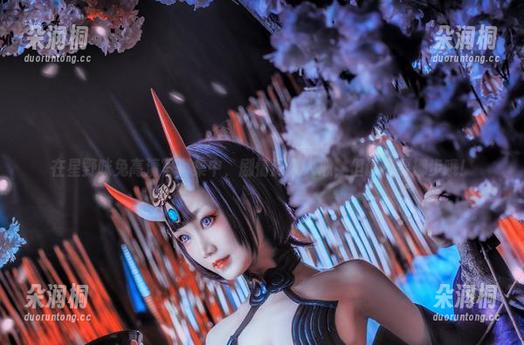 在星野咪兔高清写真集中，剧情深入人心，但请不要挪步哦！