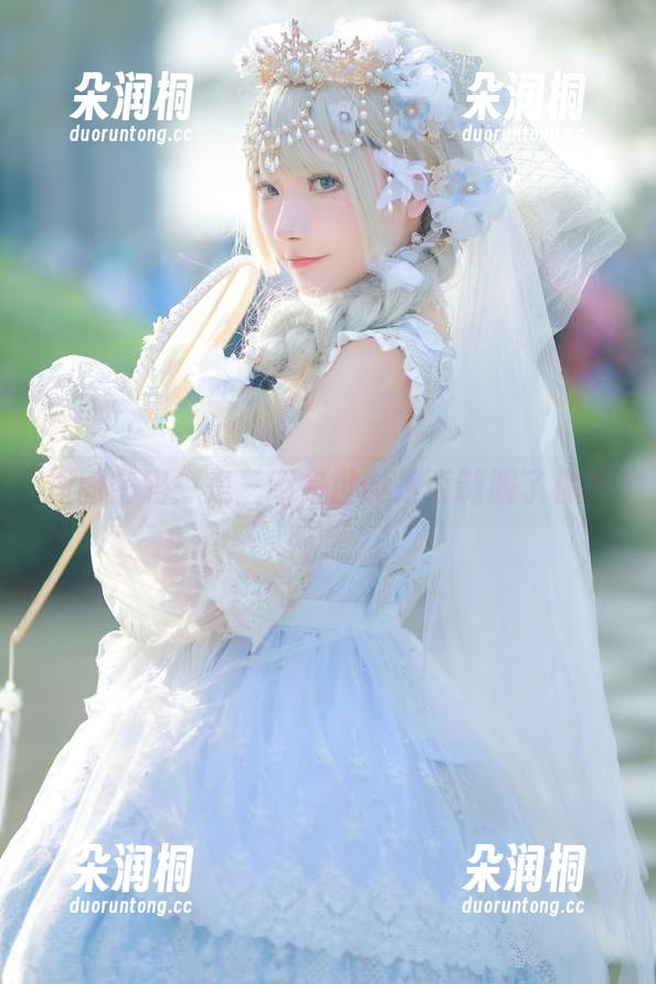 是三不是世w 原图密码:是三不是世w是否制服了你?