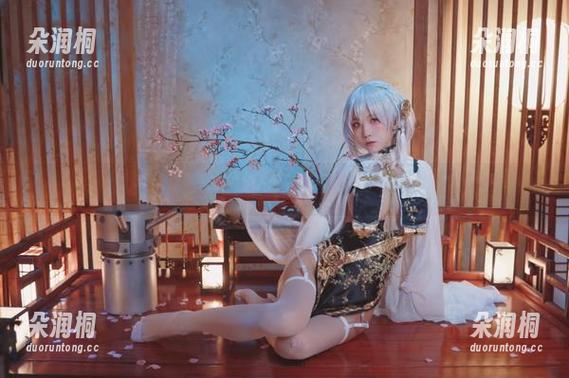 水淼aqua 水淼aqua的美脚私拍记录:翻页间,腿部的诱惑就悄然蔓延了
