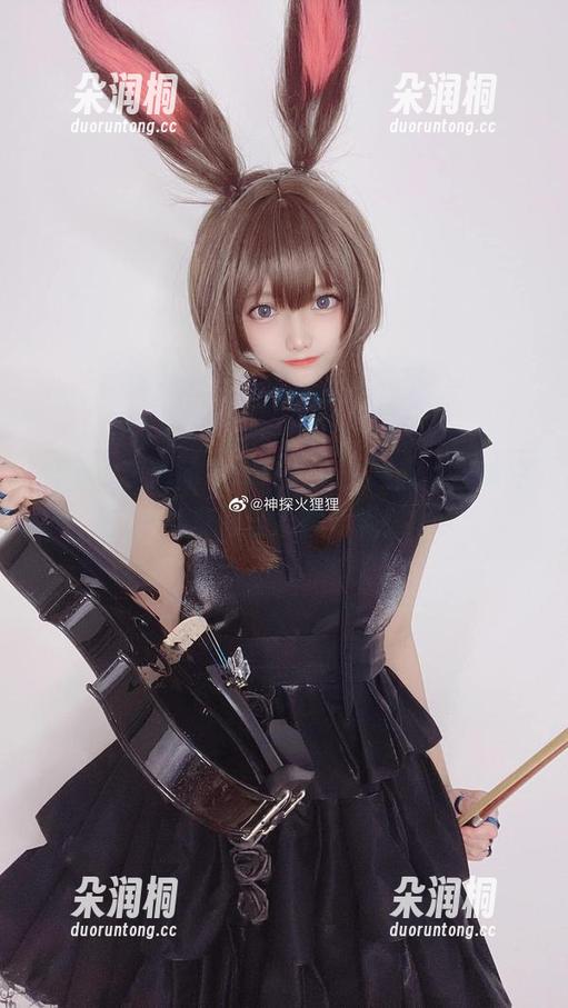 神探火狸狸的《埃吉尔》，高清作品每个角度都当心害羞呢。