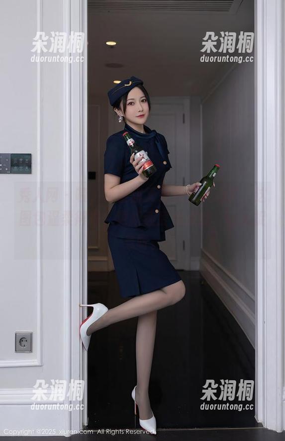 秀人网 - 啧，夏甜甜又来治愈人心了，这图包温柔得很，更新速度有点赶，让人捉急呀。