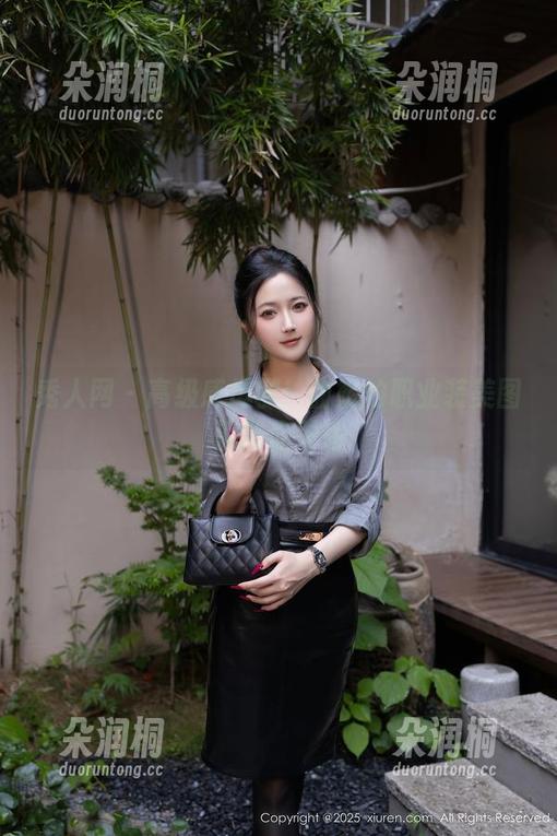 秀人网-甜妮 秀人网 - 高级感爆棚!甜妮的职业装美图值得你关注