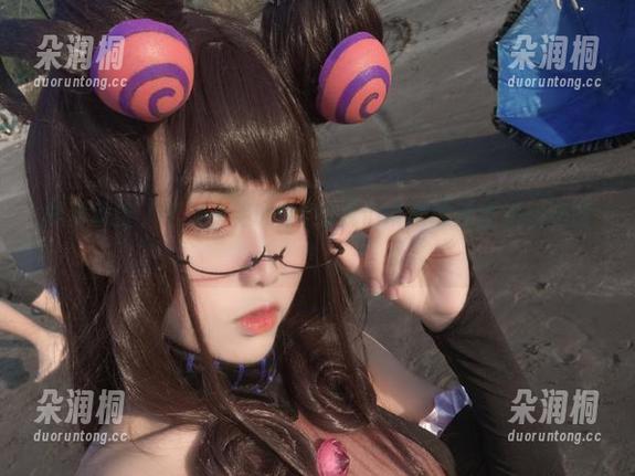 拭目以待，芊川一笑MNK给我们带来的恶魔姐姐美图！