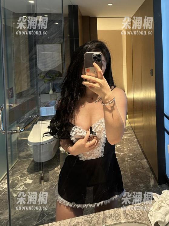 微密圈 - 詹詹+校园+高清美图=你我都爱的小确幸？
