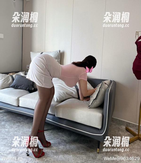 微密圈 - 注意！可能让你失去理智的迷人的五姨太丝袜图包，点开请谨慎！