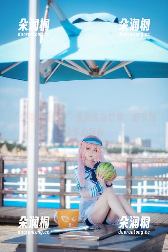 “金鱼yui女友”私房高清写真，细节到让你心痒痒