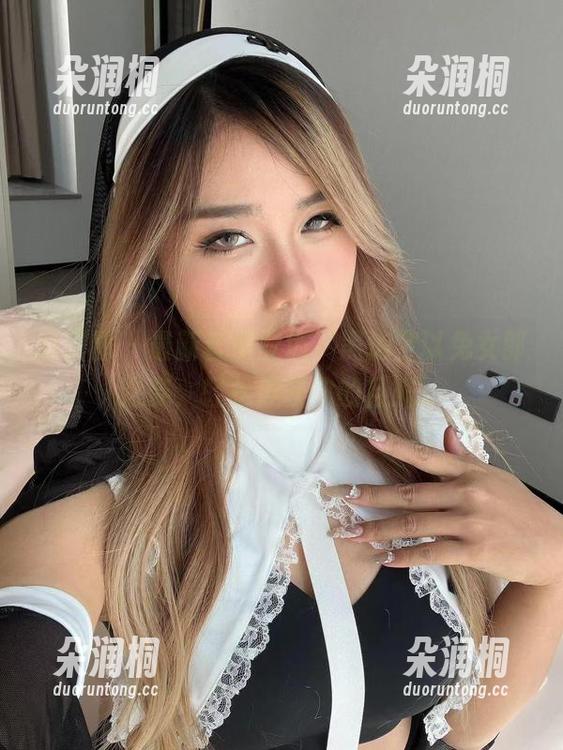 黑饱宝 微密圈 - 最新套图登场,黑饱宝以兔女郎之姿,轻松俘获你的目光。